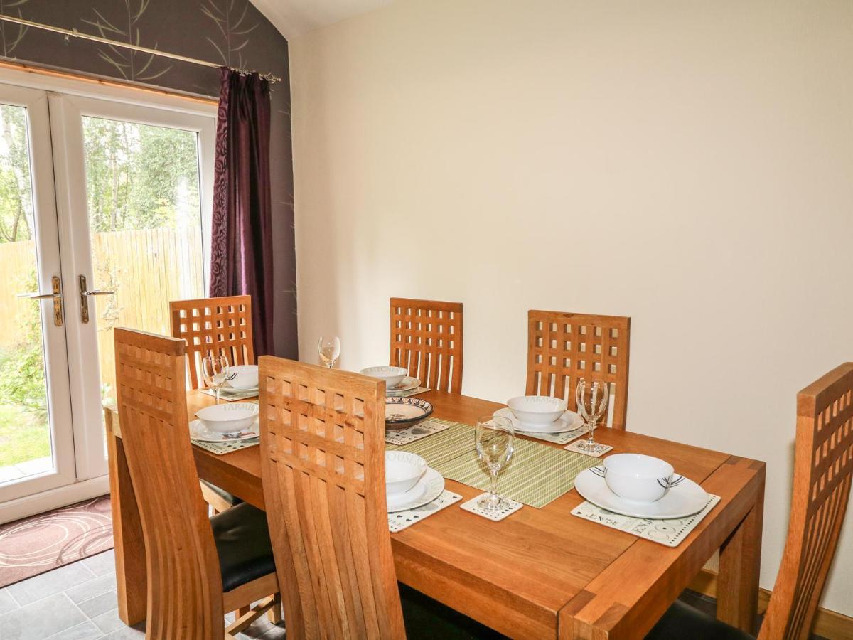 Villa 79 Corrour Road Aviemore Exterior foto